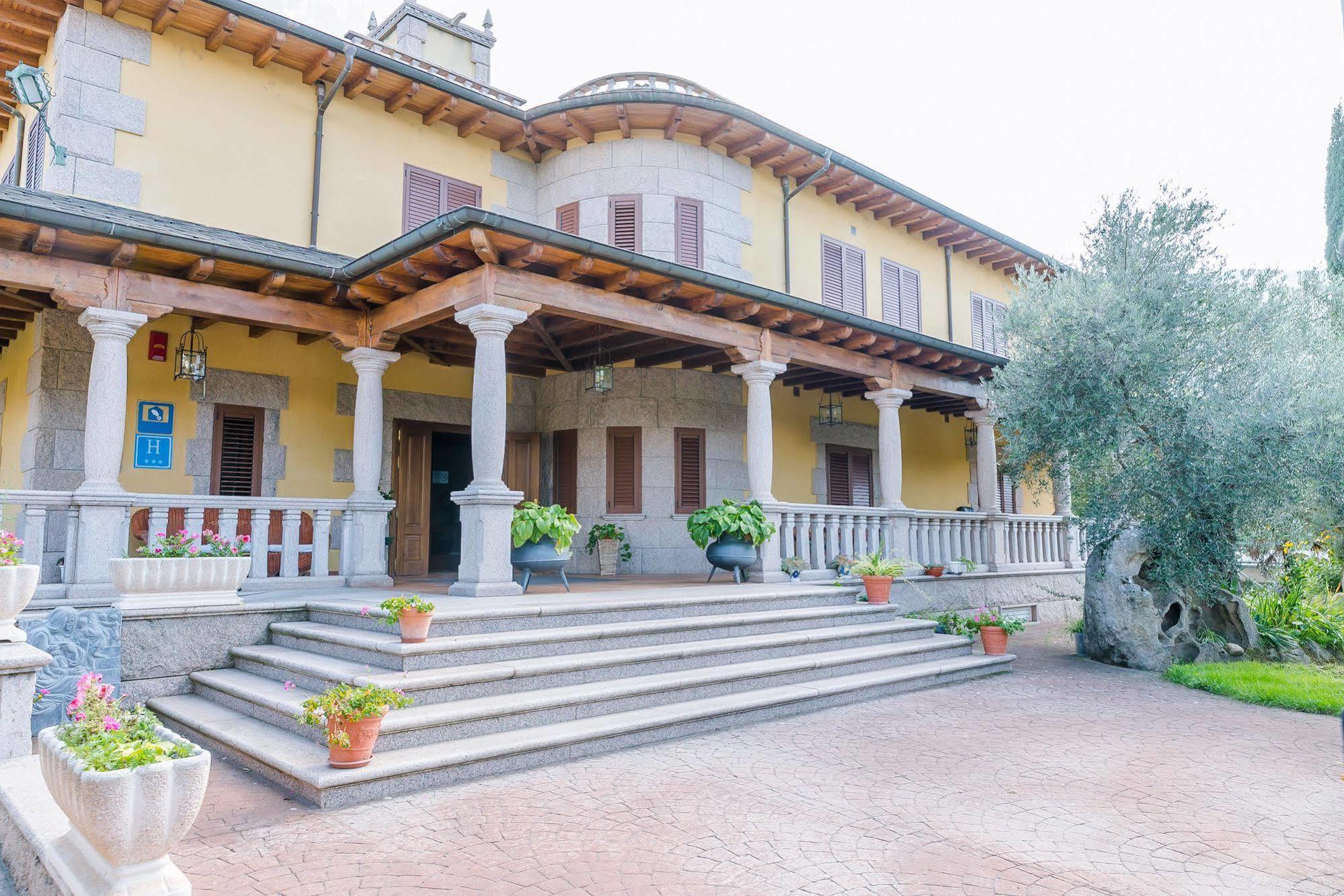 Complejo Hostelero Paladium Villamartín Екстериор снимка