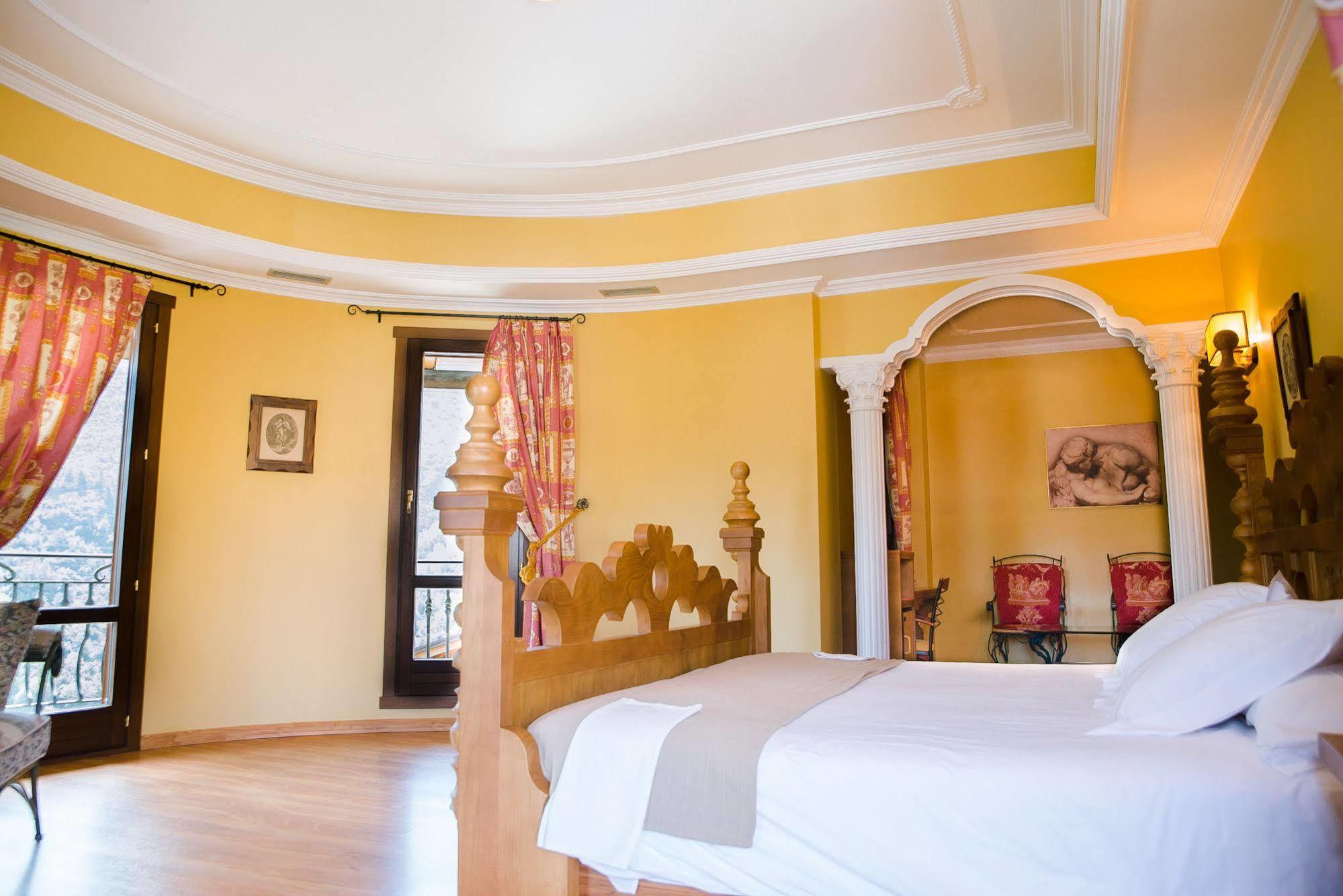 Complejo Hostelero Paladium Villamartín Екстериор снимка