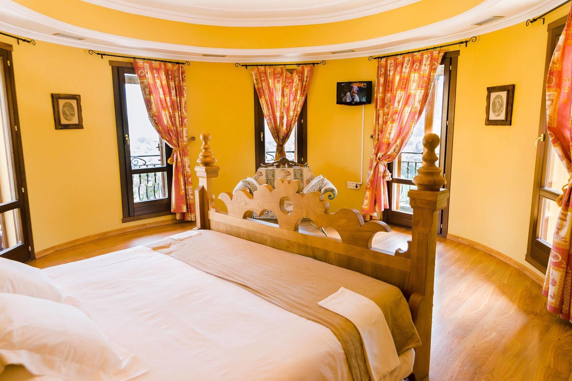 Complejo Hostelero Paladium Villamartín Екстериор снимка